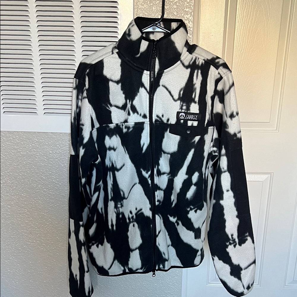 Unbranded Black and White Men's Zip-Up Hoodie